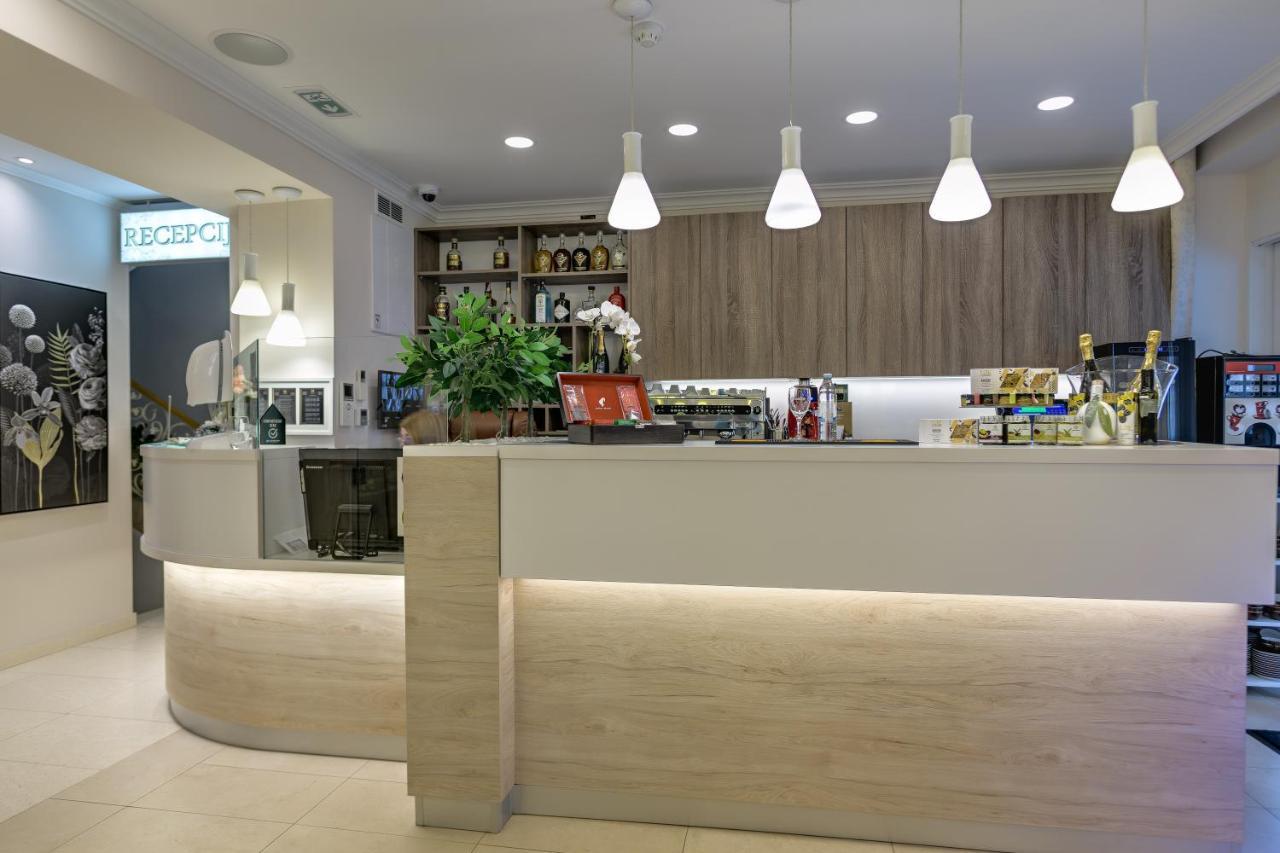 Madison Luxury Apartments & Rooms ซาเกร็บ ภายนอก รูปภาพ